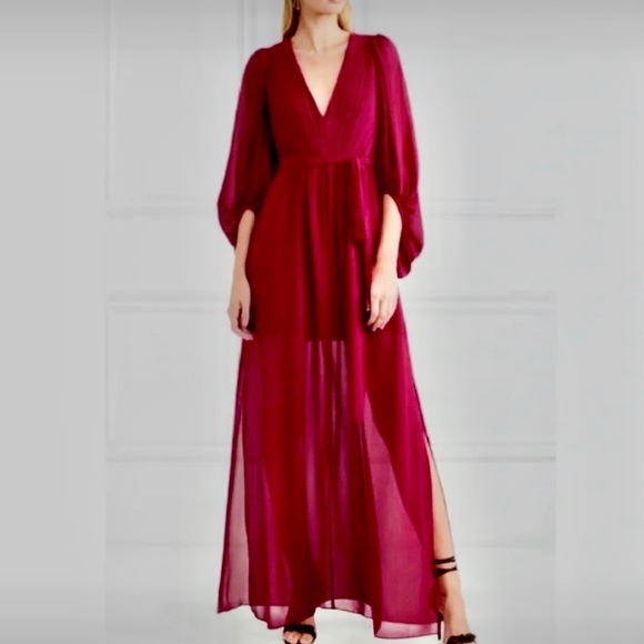 Halston Heritage Evening Collection
Gorgeous Dress in Red Crimson (Size 10) - Picture 2 of 7